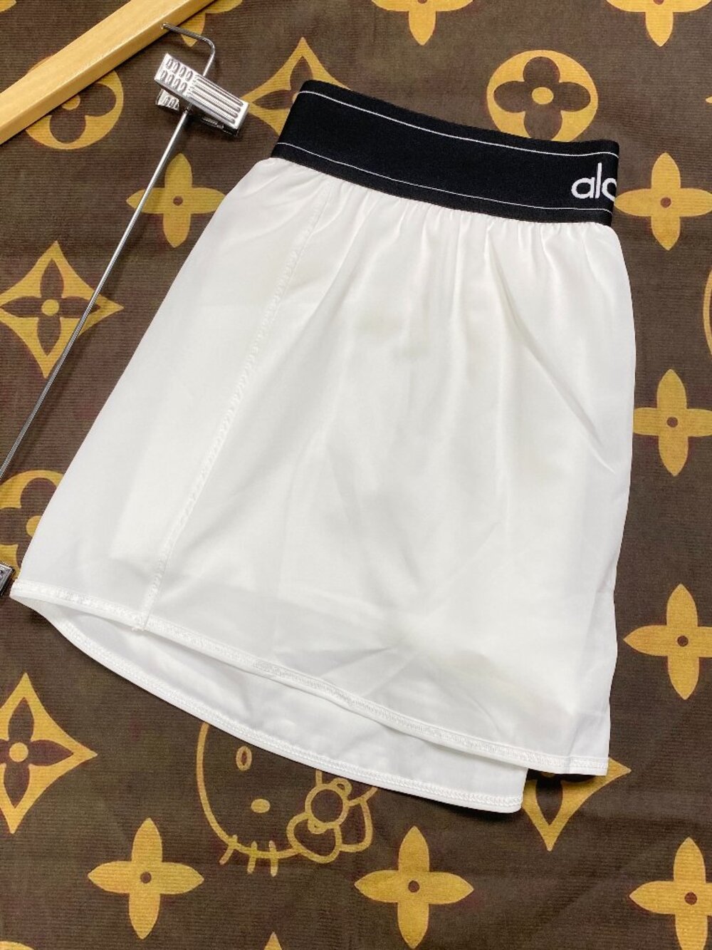 Alo Yoga Match Point Tennis Mini Skirt🎾Effortlessly Chic🥁Built-In Shorts - Picture 7 of 8